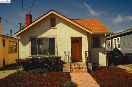 1439 69th Ave, Oakland, CA, 94621-3456 | Card Image