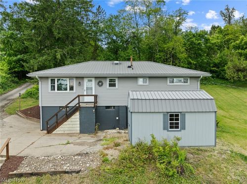 69641 Holley St, Martins Ferry, OH, 43935-9720 | Card Image