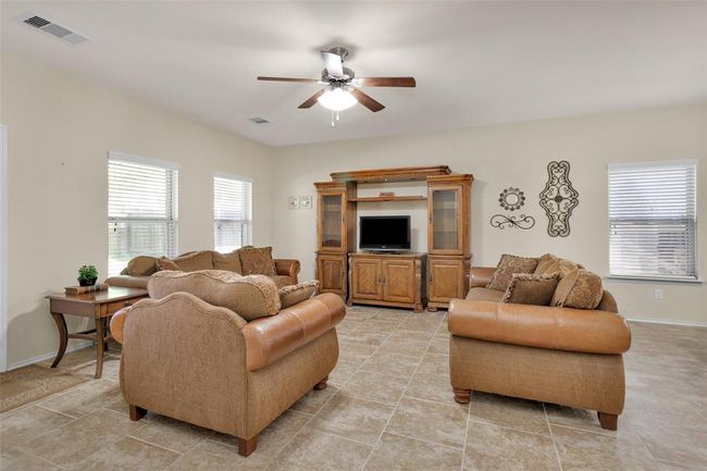8458 Coral Cove Pass Ln, House other with 3 bedrooms, 2 bathrooms and 2 parking in Conroe TX | Image 23