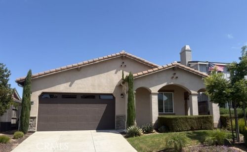 1037 Shultz Ln, Santa Maria, CA, 93455-4045 | Card Image