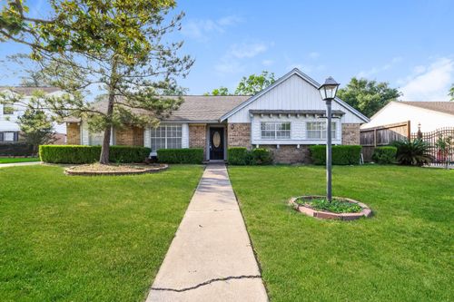 222 Magic Oaks Drive, Spring, TX, 77388 | Card Image