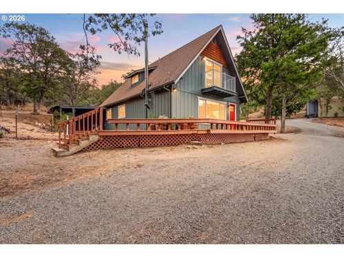 1100 Sterling Creek Rd, Jacksonville, OR, 97530 | Card Image