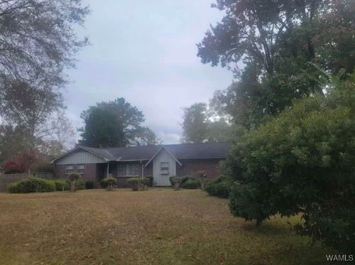 1611 Jackson Ave, Clanton, AL, 35045-3140 | Card Image