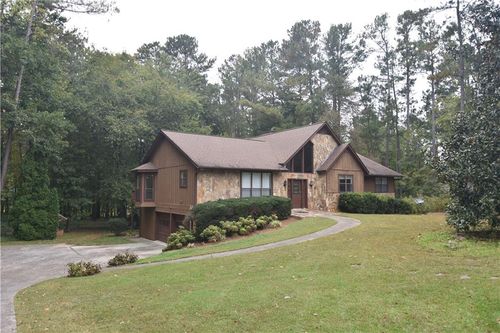 3765 Cochran Lake Dr, Marietta, GA, 30062-1208 | Card Image