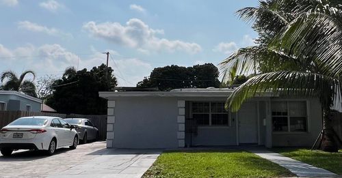 5620 Hobart, West Palm Beach, FL, 33405 | Card Image