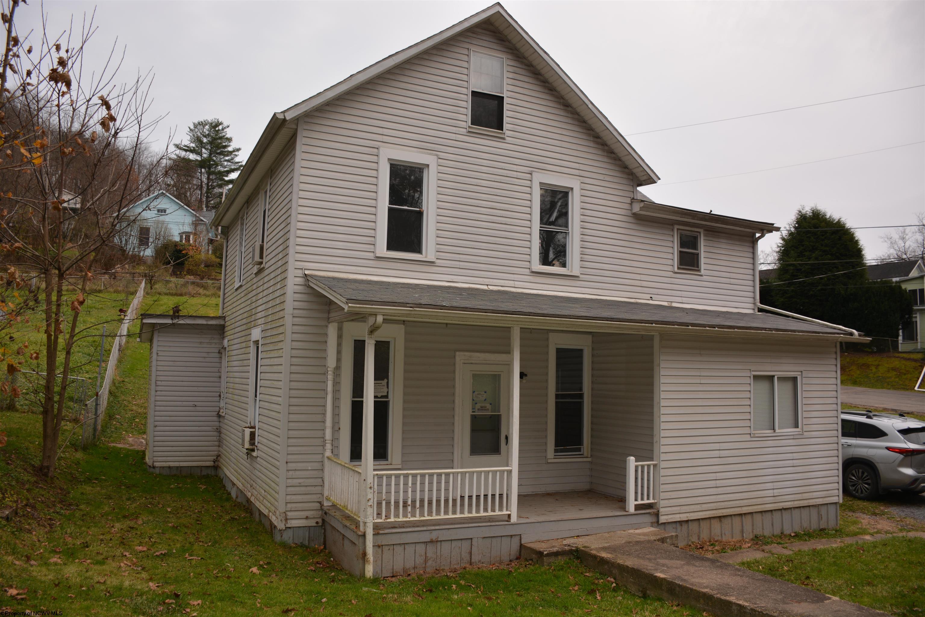 Terrace Ave, Salem, WV 26426