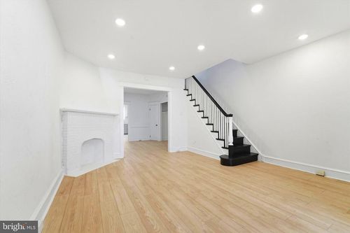 5212 Euclid St, PHILADELPHIA, PA, 19131-3209 | Card Image