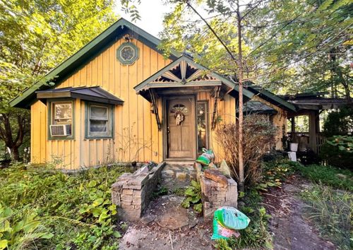577 Paul Mccoy Rd, Lake Toxaway, NC, 28747-7787 | Card Image