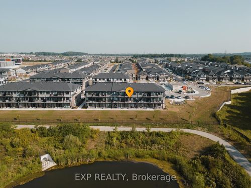 104 Lomond Lane W, Kitchener, ON, N2R0T6 | Card Image