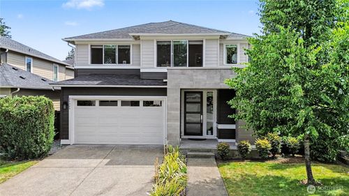 24045 Se 258th Way, Maple Valley, WA, 98038-5010 | Card Image