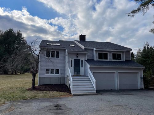 2 Merrymeeting Drive, Merrimack, NH, 03054 | Card Image