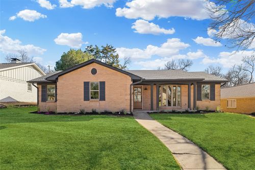 10930 Ridgemeadow Dr, Dallas, TX, 75218-1211 | Card Image