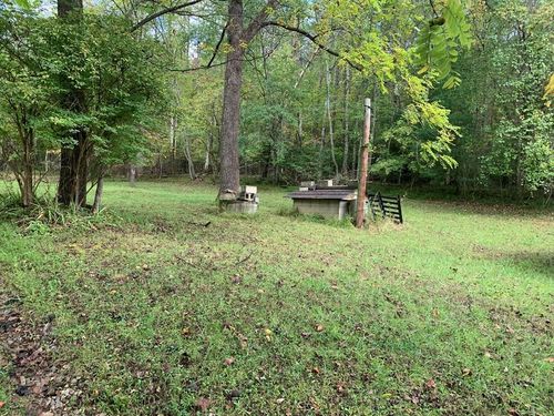 1933 Ford Rd, Warne, NC, 28909-8721 | Card Image