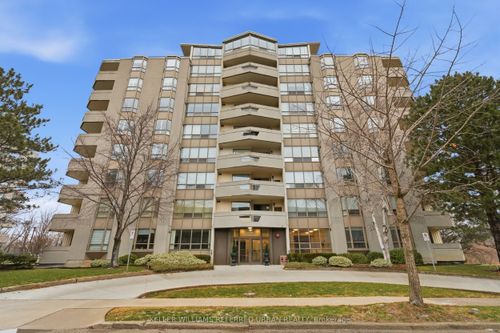 208-8 Village Green, Stoney Creek, ON, L8G5B8 | Card Image