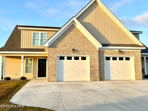 a-812 Sarah Rebecca Dr, Greenville, NC, 27834-2547 | Card Image