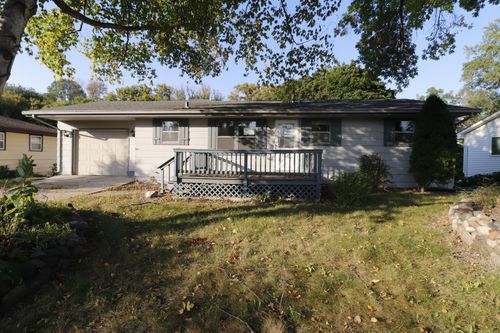 4560 Dakota St Se, Prior Lake, MN, 55372-1711 | Card Image