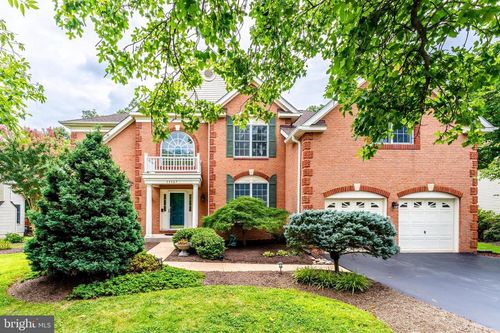 13567 Northbourne Dr, CENTREVILLE, VA, 20120-1788 | Card Image