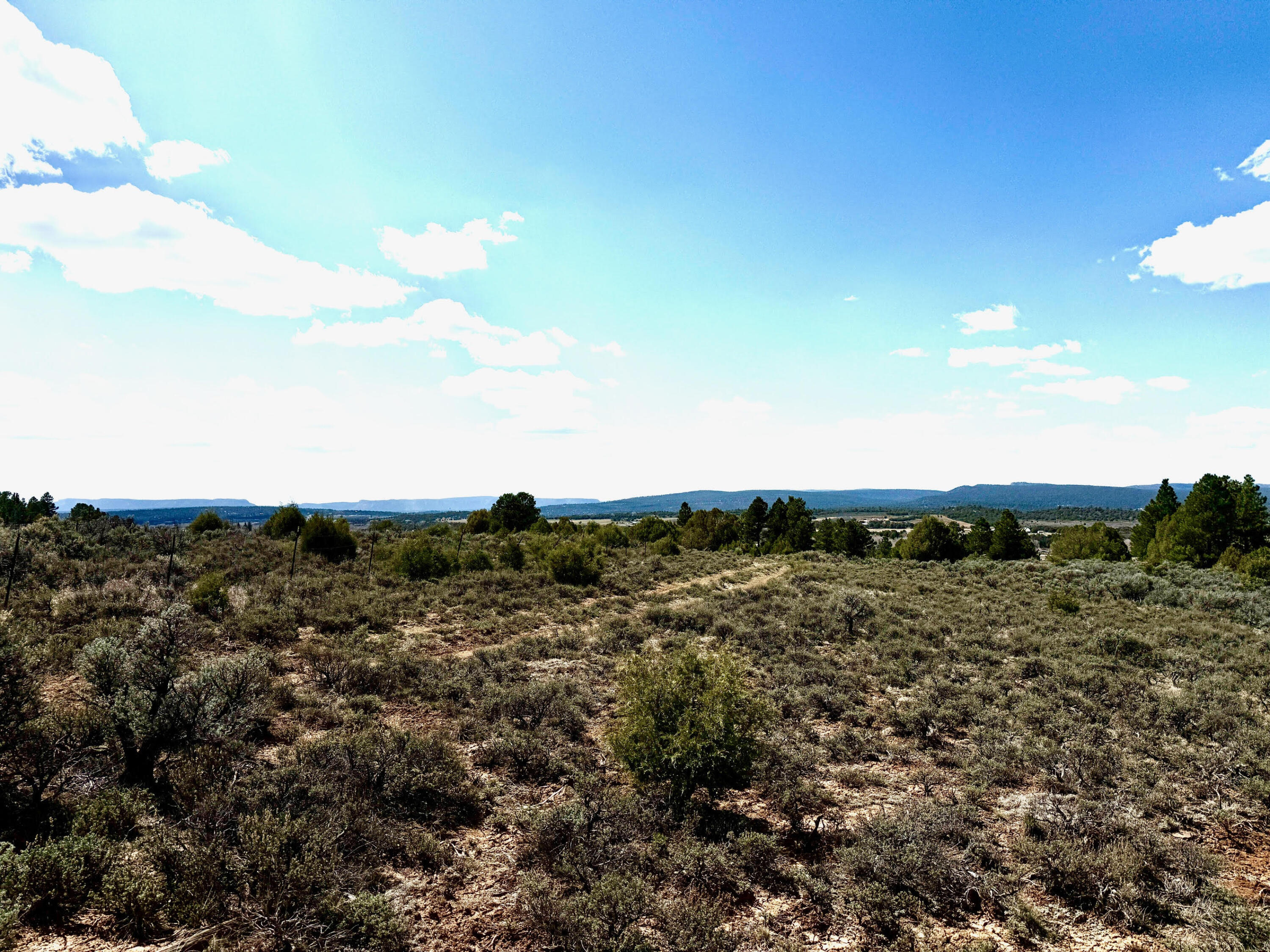 Land in Chama 2