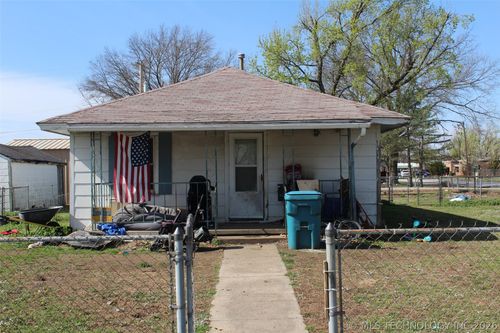 110 S Broadway St, Inola, OK, 74036-6004 | Card Image