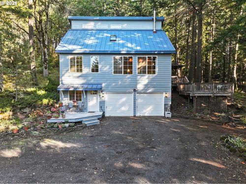 80 Echo Glen Rd, White Salmon, WA, 98672-8406 | Card Image