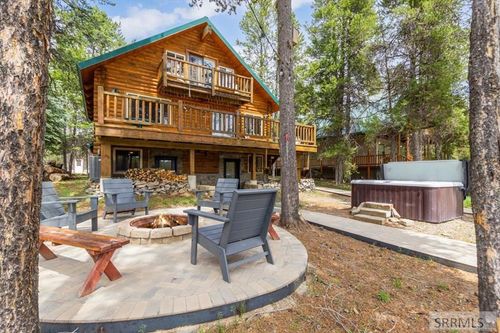 3724 Snake River Rd, Island Park, ID, 83429 | Card Image