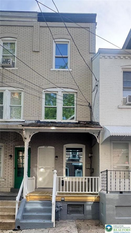 237 N Fountain Street, Allentown City, PA, 18102 | Card Image