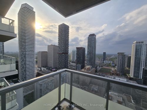 3318-50 Dunfield Ave, Toronto, ON, M4S0E4 | Card Image