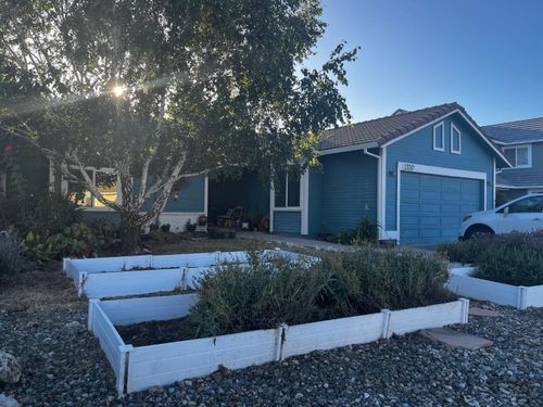 1330 Trieste Dr, Hollister, CA, 95023 | Card Image