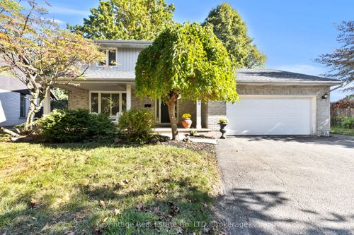 6299 Jupiter Boulevard, Niagara Falls, ON, L2J3Y4 | Card Image