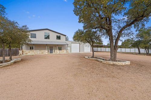 9300 County Road 272, Bertram, TX, 78605-3866 | Card Image