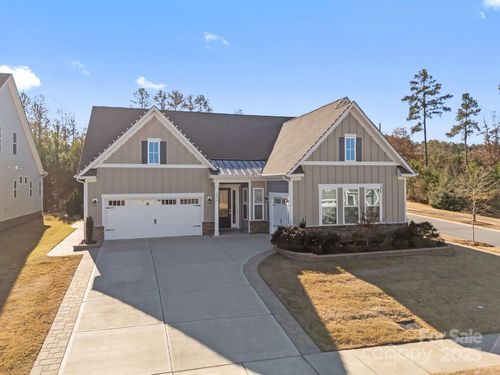 1016 Dali Blvd, Mount Holly, NC, 28120-9362 | Card Image