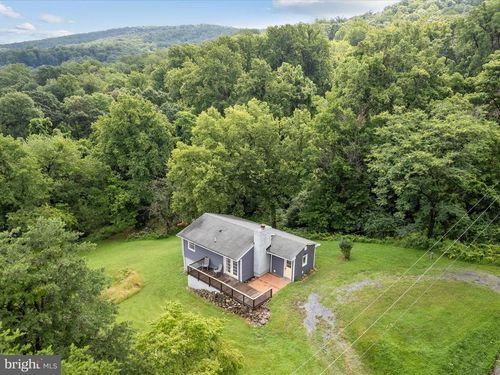 19 Sleepy Hollow Rd, LINDEN, VA, 22642-5734 | Card Image
