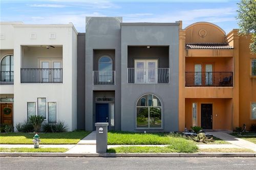 6844 N 4th St, Mcallen, TX, 78504-2161 | Card Image