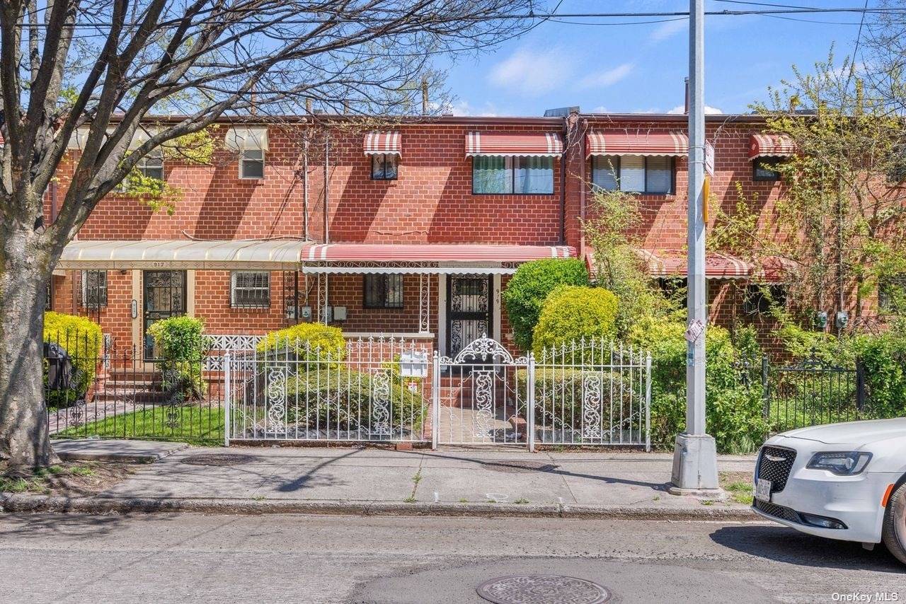 Rockaway Ave, Brooklyn, NY 11212