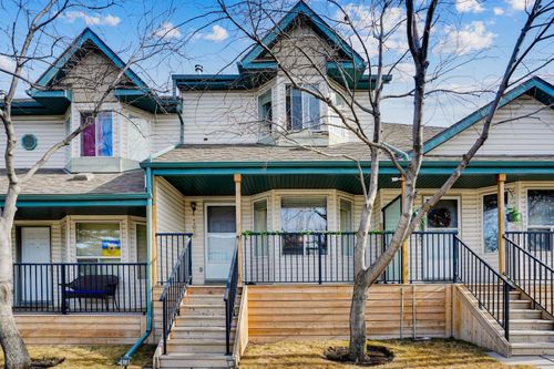 198 Hidden Valley Villas Nw, Calgary, AB, T3A5W7 | Card Image