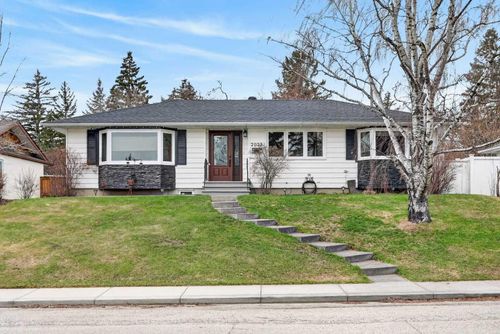 2023 Glenwood Dr Sw, Calgary, AB, T3E3Y7 | Card Image