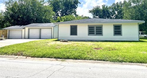 3101 Babin Dr, Texas City, TX, 77590-6738 | Card Image