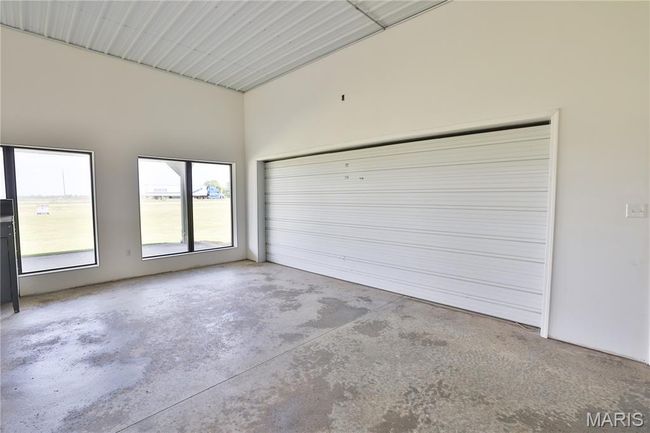 Roll down door between showroom and shop | Image 13