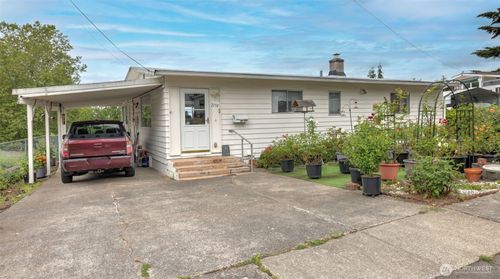 2194 Ne 8th Pl, Renton, WA, 98056-3689 | Card Image