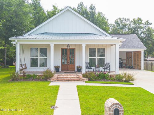 146 Sea Oaks Blvd, Long Beach, MS, 39560-5841 | Card Image