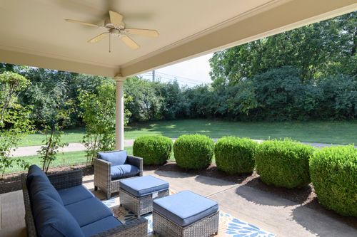 119 Sugartree Ln, Versailles, KY, 40383-6026 | Card Image