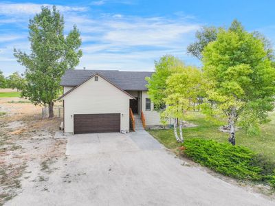 420 Flora Drive, House other with 5 bedrooms, 2 bathrooms and null parking in Spring Creek NV | Image 3