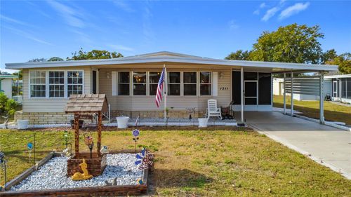 1311 Mohawk Cir, Tavares, FL, 32778-2517 | Card Image