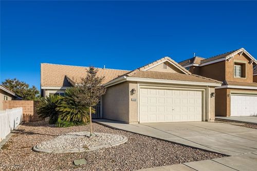 5560 Airview Ct, Las Vegas, NV, 89113-1121 | Card Image