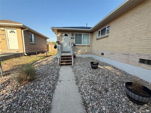 3343 Kearney St, Denver, CO, 80207-2133 | Card Image