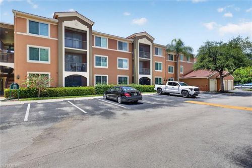105-1200 Reserve Way, NAPLES, FL, 34105-3820 | Card Image