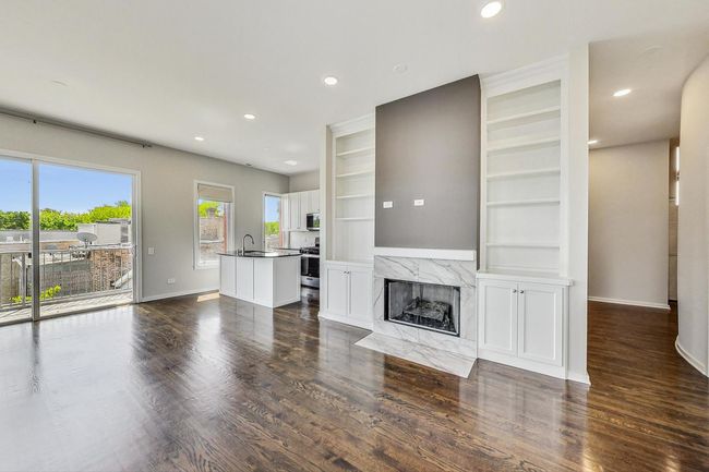 APT-3D - 1955 N Leavitt St, Condo with 2 bedrooms, 2 bathrooms and 1 parking in CHICAGO IL | Image 9
