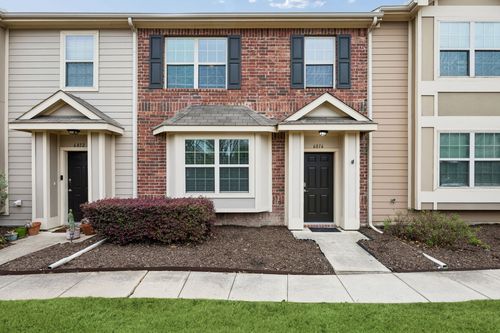 6816 Carrington Ln, Fort Worth, TX, 76137-7549 | Card Image