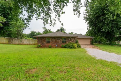 3414 Clayton Dr, Tuttle, OK, 73089-8711 | Card Image