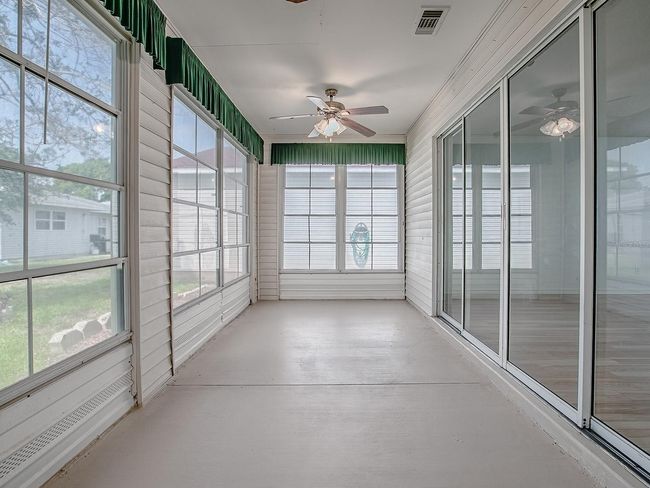 32708 Westwood Loop, House other with 2 bedrooms, 2 bathrooms and null parking in LEESBURG FL | Image 33